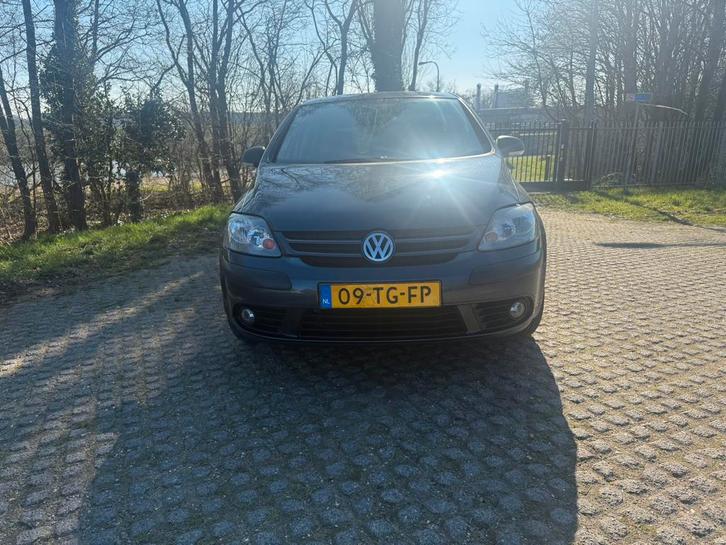 Volkswagen Golf Plus 1.6 FSI 6BAK APK TOT 9-1-2027, Auto's, Volkswagen, Bedrijf, Golf Plus, Benzine, D, Hatchback, Handgeschakeld