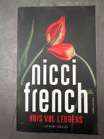 Huis vol leugens - Nicci French, Ophalen of Verzenden, Zo goed als nieuw, Europa overig