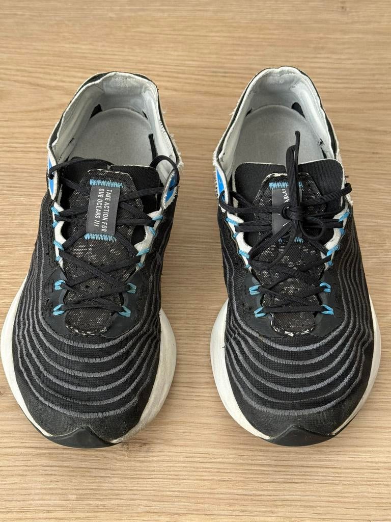 Adidas Adizero lightstrike, maat 36, Sport en Fitness, Loopsport en Atletiek, Adidas, Gebruikt, Hardloopschoenen, Ophalen of Verzenden