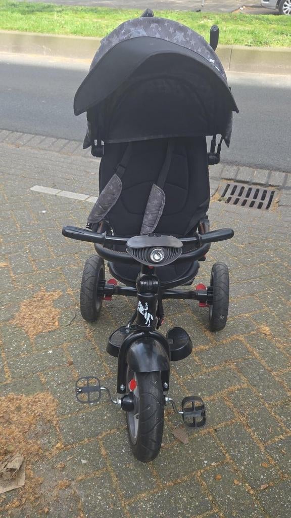 Kinder driewieler met duwstang en zonnekap, Ophalen, Gebruikt, Onbekend, Duwstang