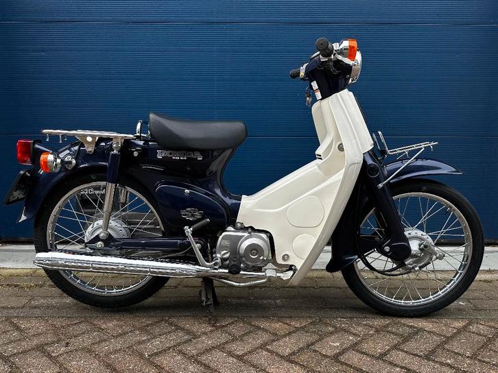 Honda C50 Super Cub Deluxe | 2001 | Nieuwstaat | Uniek!, Fietsen en Brommers, Brommers | Honda, Zo goed als nieuw, Overige modellen