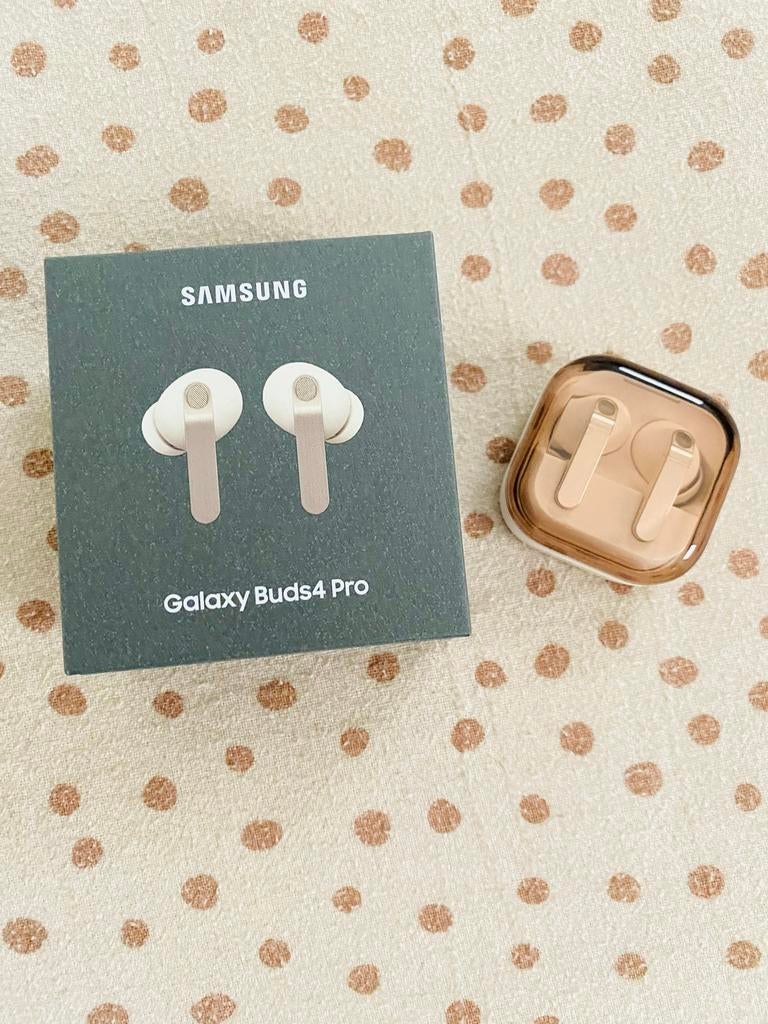Pink Gold Samsung Galaxy Buds4 Pro, Ophalen, Nieuw, Overige merken, Draadloos