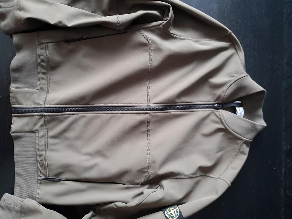 Softshelljas donkergroen maat 12 / 158, Kinderen en Baby's, Kinderkleding | Maat 158, Ophalen of Verzenden, Zo goed als nieuw