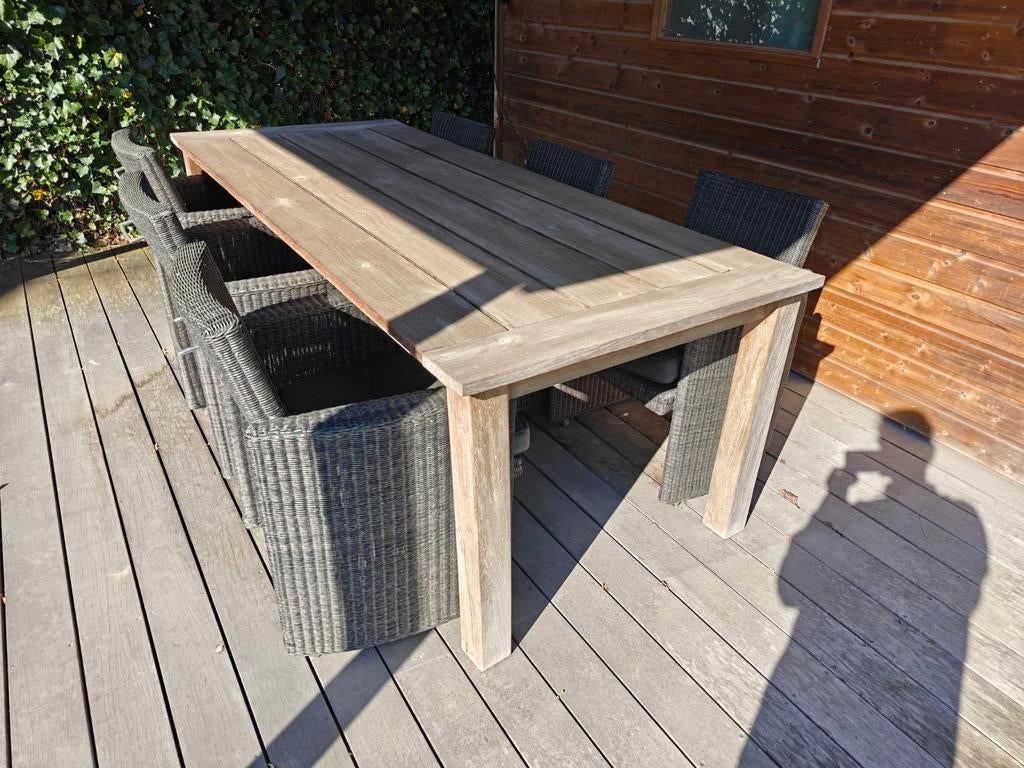 Prachtige tuinset: Teakhouten tafel met 6 rieten stoelen, Ophalen, Gebruikt, 6 zitplaatsen, Tuinset
