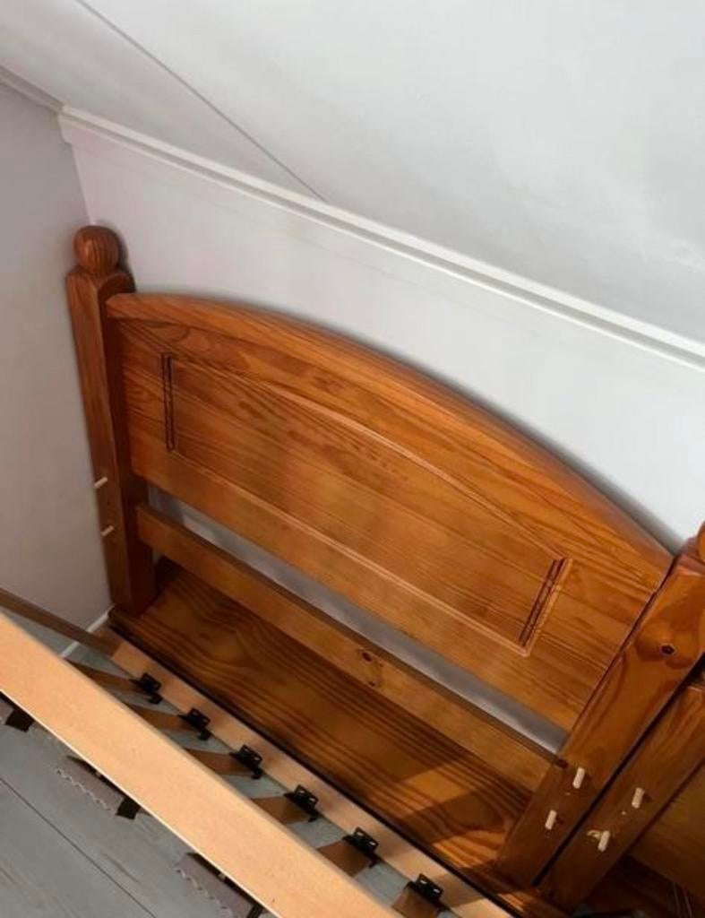 Grenen bed 90x200 zonder matras, Huis en Inrichting, Slaapkamer | Bedden, Ophalen, Gebruikt, 90 cm, Eenpersoons