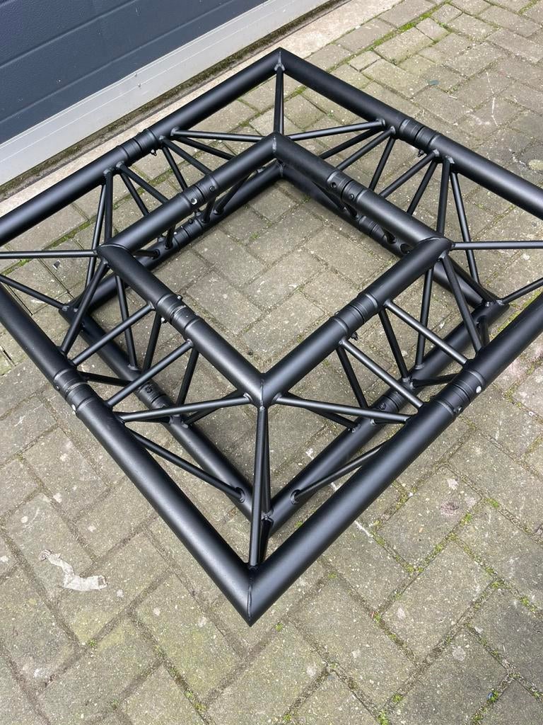 4 Prolyte truss driehoek X30D-C003 2-weg 90 graden, Muziek en Instrumenten, Licht en Laser, Ophalen of Verzenden, Zo goed als nieuw