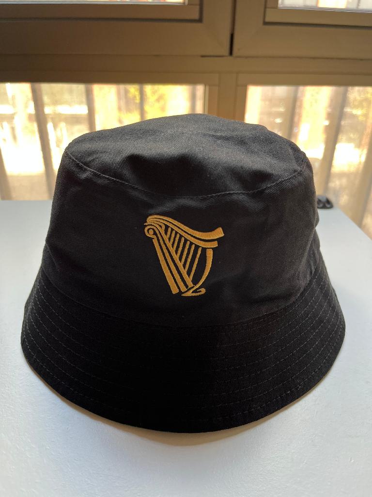 Guinness St. Patrick's Day bucket hat (nieuw), Ophalen of Verzenden, Nieuw, Hoed