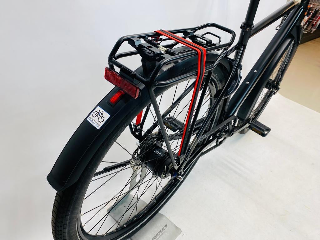 CUBE Travel herenfiets L-57cm Naafdynamo+beltdrive, Fietsen en Brommers, Overige merken, Versnellingen, Ophalen of Verzenden, Zo goed als nieuw