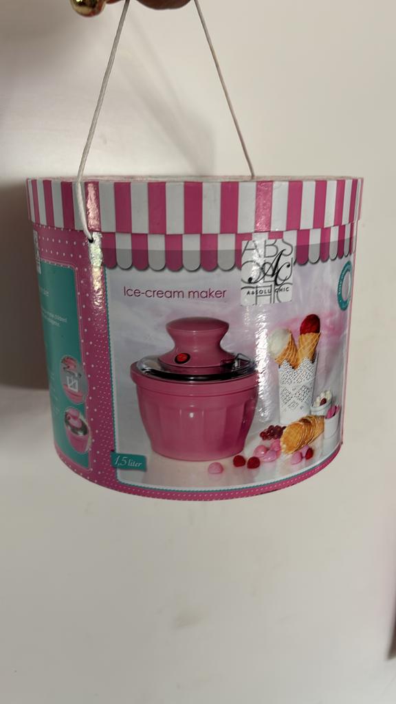 Roze ijsmachine 1.5 liter, Witgoed en Apparatuur, IJsmachines, Ophalen of Verzenden, Gebruikt, Koelelement