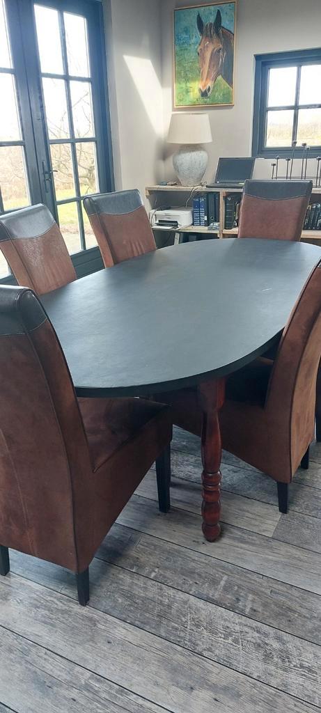 Grote ovale eettafel, Huis en Inrichting, Complete eetkamers, Ophalen of Verzenden