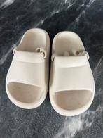 Zara slippers maat 24, Ophalen of Verzenden, Zo goed als nieuw, Meisje, Overige typen