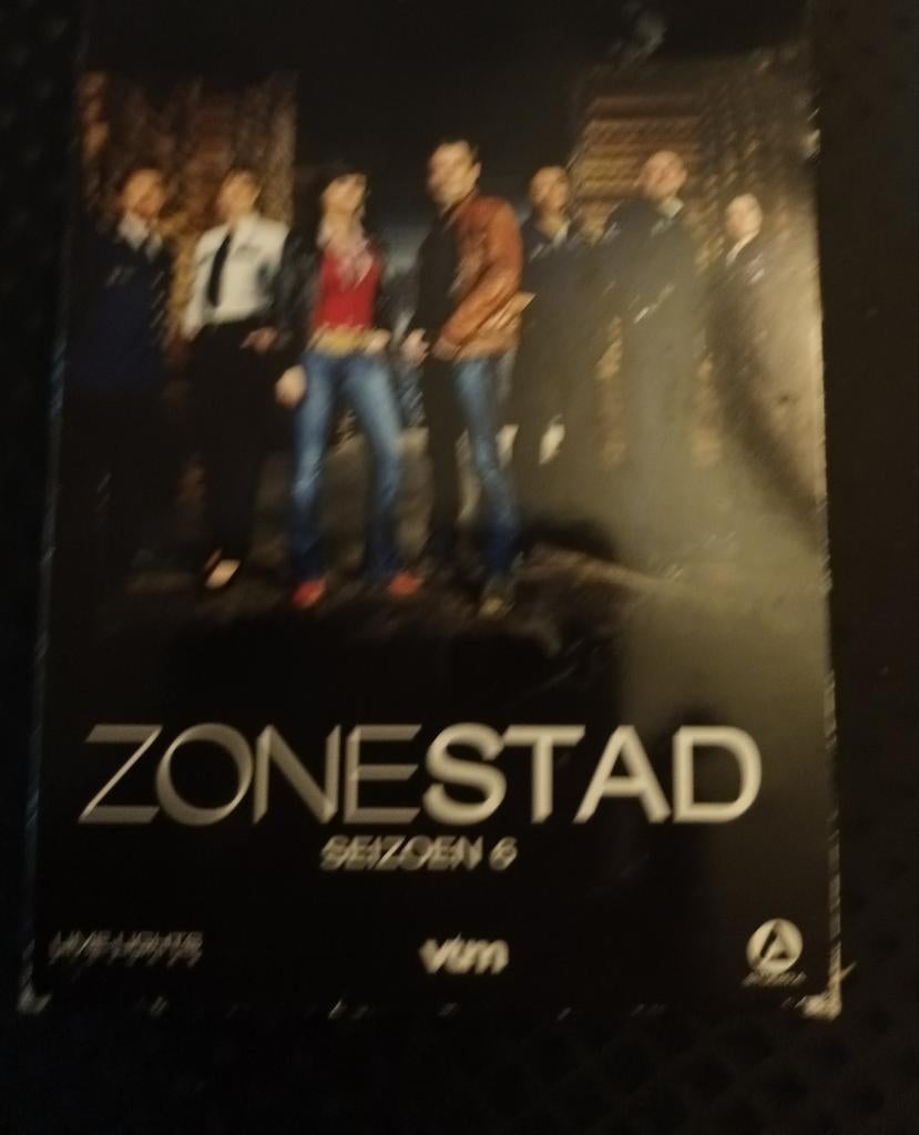Dvd Zone Stad seizoen 6, Cd's en Dvd's, Vanaf 12 jaar, Ophalen of Verzenden, Zo goed als nieuw, Actie en Avontuur