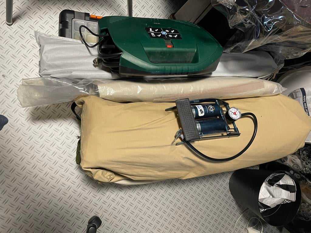 Karsten type 350 opblaasbare tent met accessoires. Z.g.a.n, Ophalen, Zo goed als nieuw, Tot en met 4