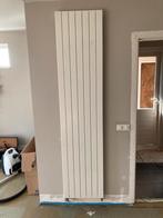Verticale radiator - Modern en ruimtebesparend, Ophalen, Gebruikt, Radiator, Minder dan 60 cm