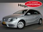 Mercedes-Benz B-Klasse 180 Ambition Automaat Clima Navigatie, Auto's, Gebruikt, 4 cilinders, Met garantie (alle), 122 pk