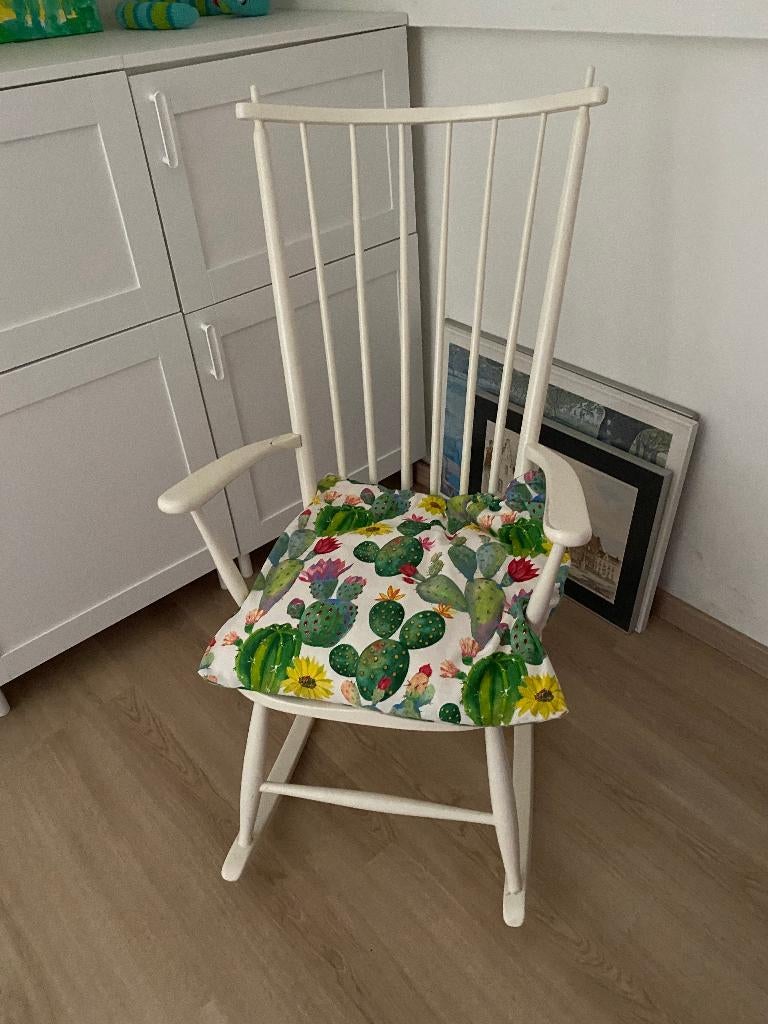 schommelstoel, Huis en Inrichting, Stoelen, Ophalen, Gebruikt, Wit, Eén