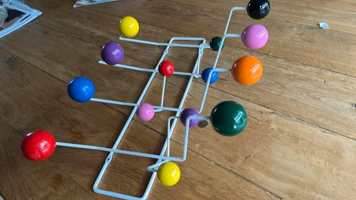 Kapstok gekleurde bollen, Huis en Inrichting, Woonaccessoires | Kapstokken, Gebruikt, Wandkapstok, Minder dan 100 cm, Hout, Ophalen