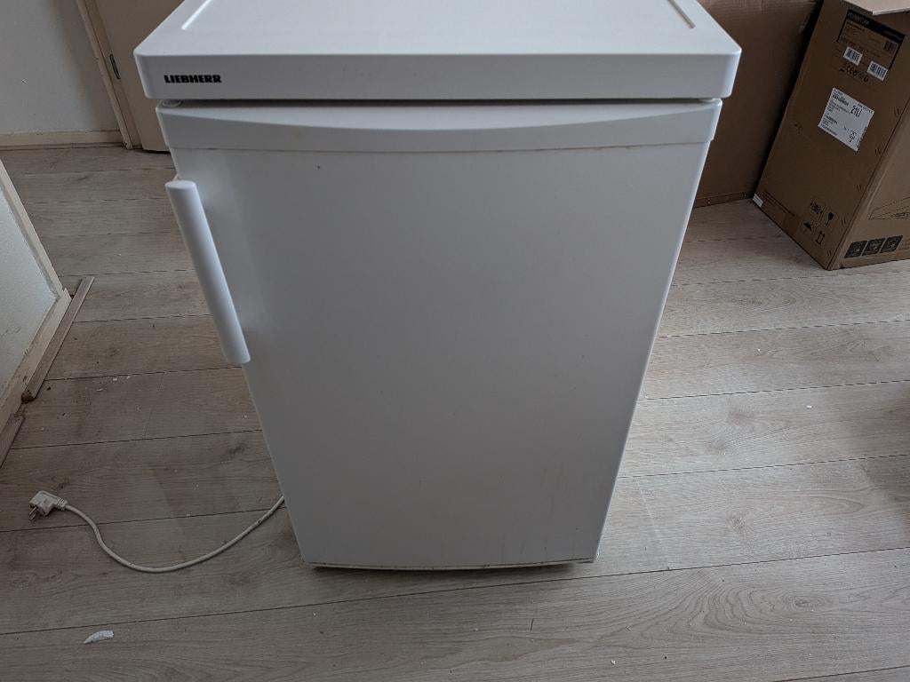 Small fridge, Ophalen, Minder dan 85 cm, 45 tot 60 cm, Met vriesvak