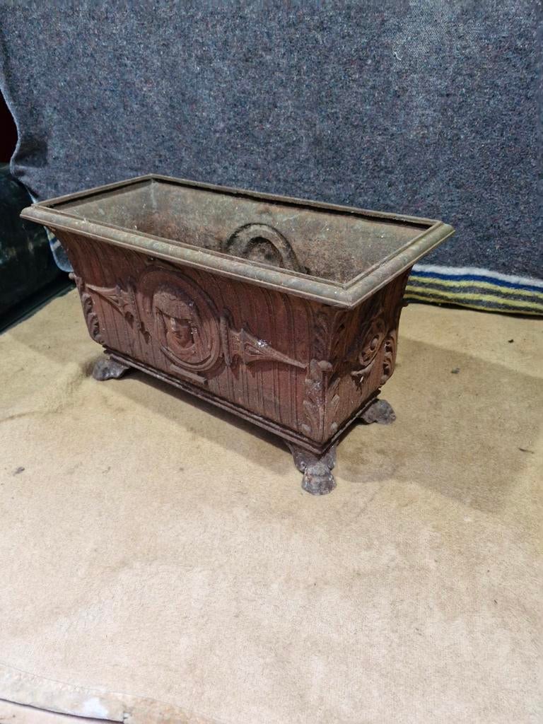 Zeer grote zware antieke gietijzeren tuin vaas, Ophalen of Verzenden