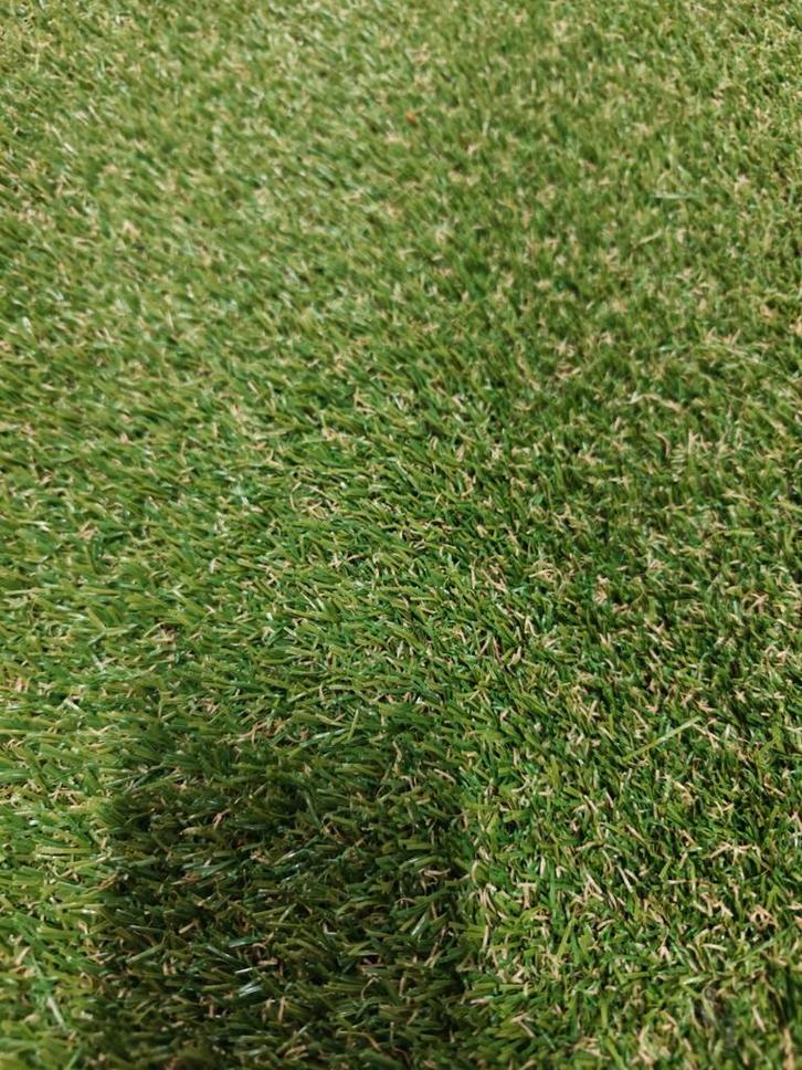 Mooie coupon kunstgras 365x400, Tuin en Terras, Gras en Kunstgras, Ophalen