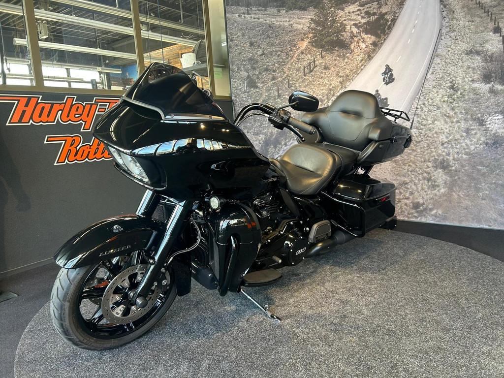 Harley-Davidson FLTRK ROAD GLIDE LIMITED Vivid Black Blacked, Motoren, Bedrijf, Toermotor, Sales@harleydavidsonrotterdam.nl, Harley-Davidson Benelux B.V.