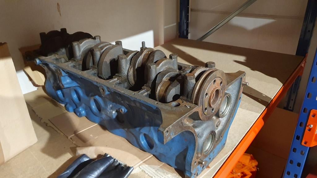 Ford 6 cilinder 200CI, Auto-onderdelen, Motor en Toebehoren, Ford, Nieuw, Ophalen