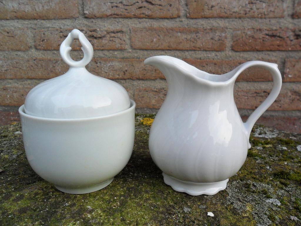 Melkkannetje en suikerpotje, Huis en Inrichting, Keuken | Servies, Ophalen, Gebruikt, Overige typen, Overige stijlen