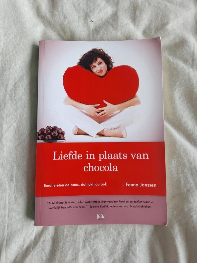 Fenna Janssen - Liefde in plaats van chocola, Boeken, Ophalen of Verzenden, Zo goed als nieuw, Fenna Janssen