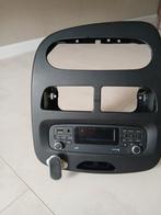 Renault Clio radio met dashboardframe, Auto diversen, Autoradio's, Ophalen of Verzenden, Gebruikt