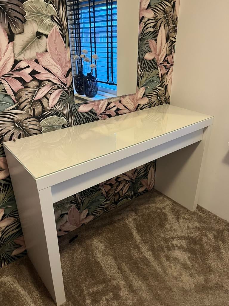 Ikea malm make up tafel., Huis en Inrichting, Tafels | Kaptafels, Ophalen, 100 tot 150 cm, Zo goed als nieuw, Minder dan 100 cm