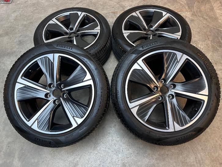 Diversen 18 inch velgen + zomerbanden CUPRA Formentor, Auto-onderdelen, Banden en Velgen, Banden en Velgen, Zomerbanden, 18 inch