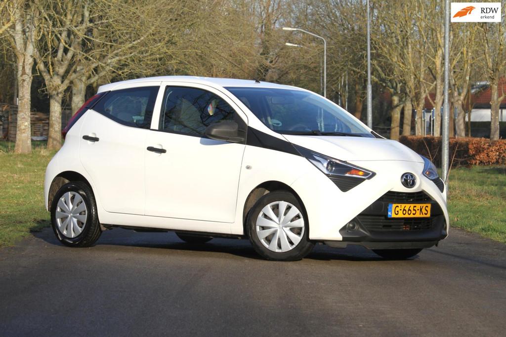 Toyota Aygo 1.0 VVT-i / x-Fun / Airco / Elektrische ramen /, Auto's, Toyota, Voorwielaandrijving, Stof, Gebruikt, Euro 6