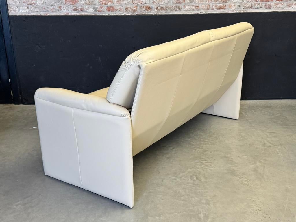 Leolux Bora Bèta 213 cm– 3-zits – als nieuw room / beige, Huis en Inrichting, Banken | Bankstellen, Leolux, Leolux, Modern klassiek jori pode rolf Benz