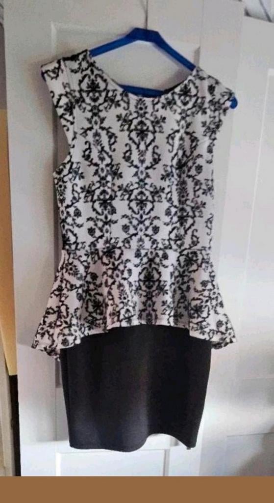 Mooi jurk maat L, Zwart, Maat 42/44 (L), Ophalen of Verzenden, Zo goed als nieuw