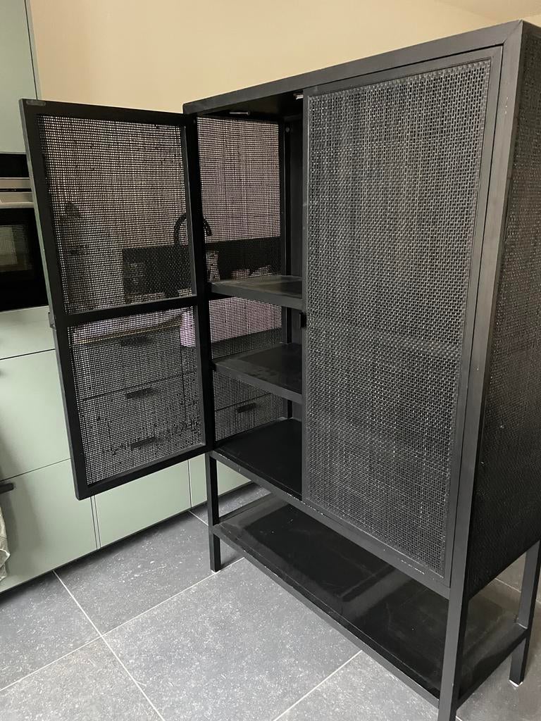 Zwarte Rotan Kast met Deuren en Planken, Ophalen, Gebruikt, 50 tot 100 cm, 150 tot 200 cm