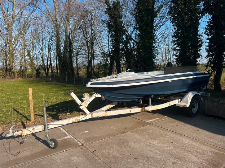 Boot met trailer, Watersport en Boten, Bootonderdelen, Gebruikt, Overige typen, Motorboot, Ophalen