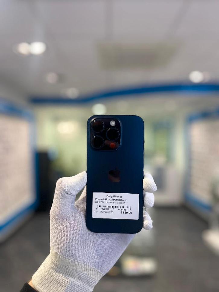 Zo goed als nieuw Apple iPhone 15 Pro 256GB, Telecommunicatie, Overige Telecommunicatie, Zo goed als nieuw, Ophalen of Verzenden