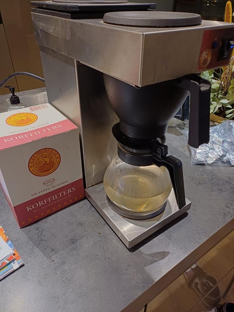 Halfautomatisch koffiezetapparaat Alex Meijer & Co, 10 kopjes of meer, Ophalen of Verzenden, Koffiemachine