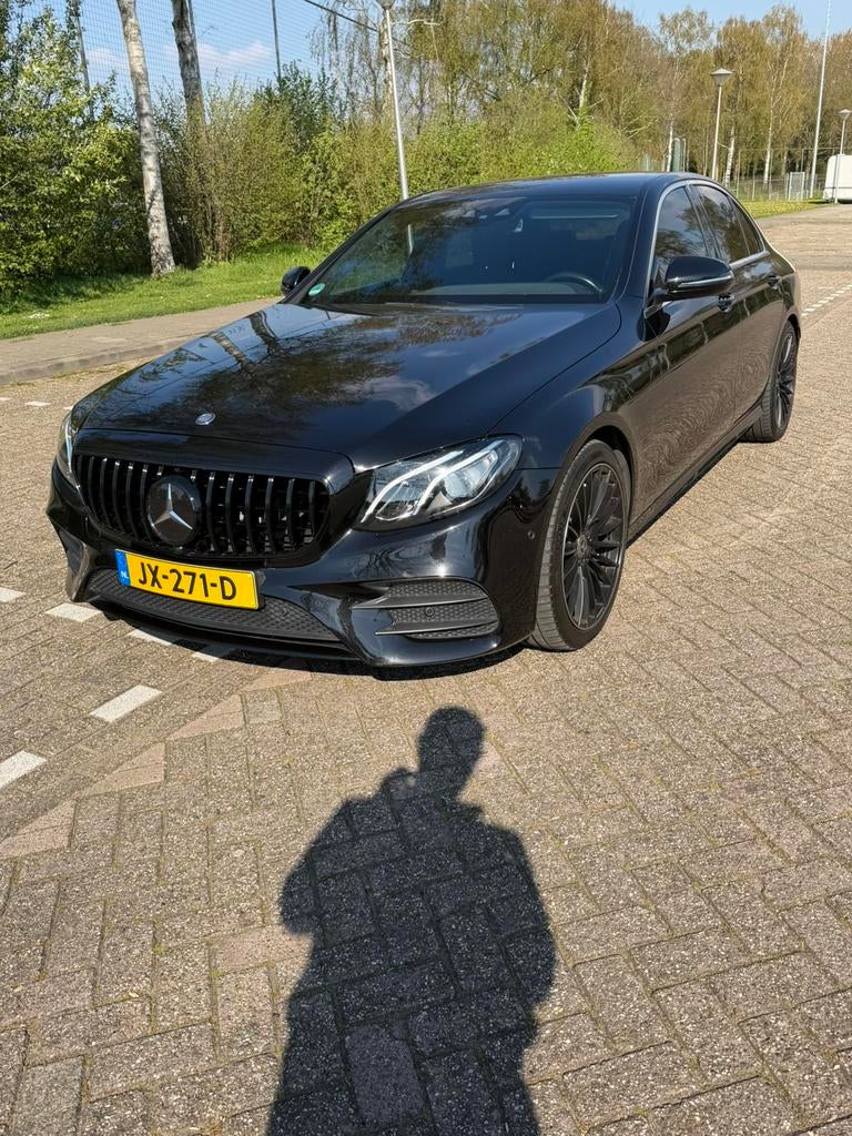 Mercedes-Benz E-Klasse 2.0 E200 Sedan AUT 2016 Zwart, Achterwielaandrijving, Lichtsensor, Zwart, 4 cilinders