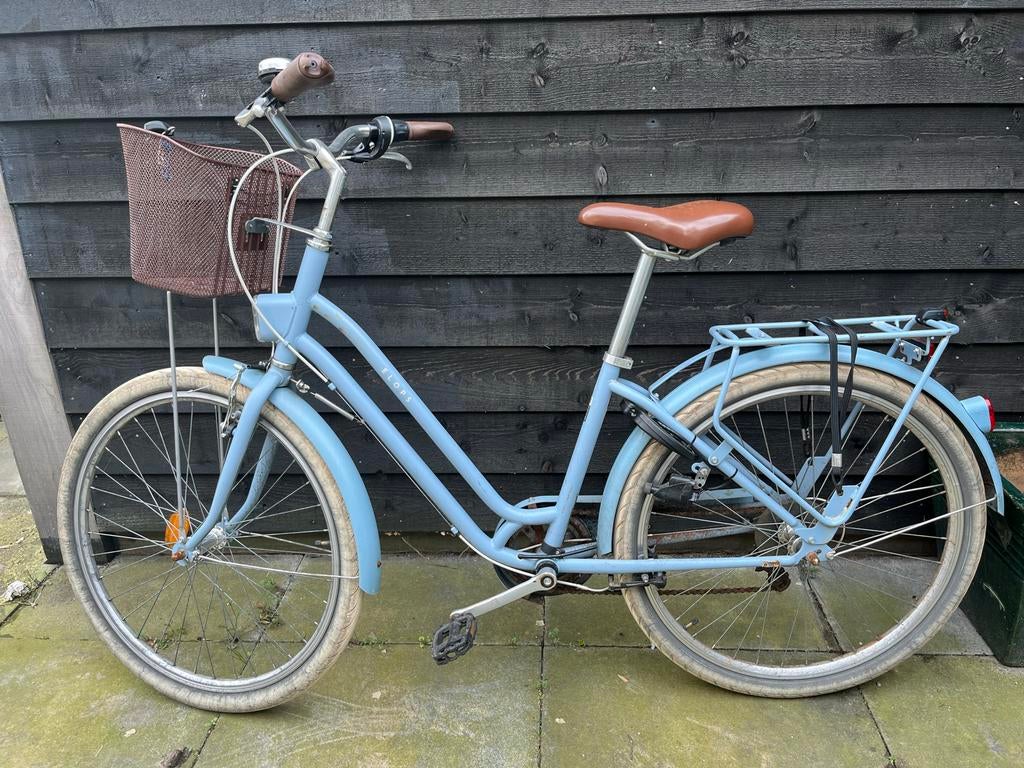 Meisjesfiets met mandje - Lichtblauw, Fietsen en Brommers, Fietsen | Meisjes, Ophalen, Gebruikt, 24 inch, Handrem