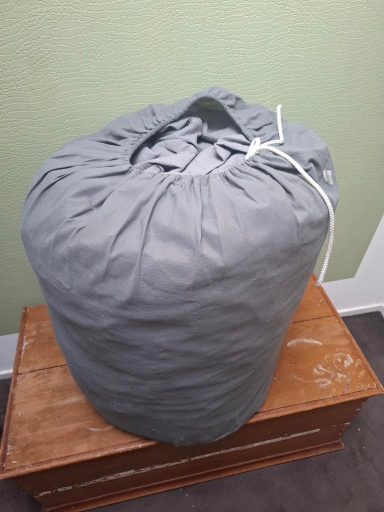 Grijze hoes voor caravan (6 meter), Ophalen, Gebruikt, Universeel