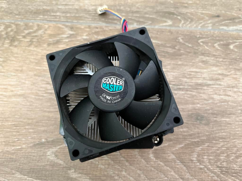 Cooler Master RI5-8IDSE-D3-GP LGA775, Computers en Software, Computerkoelers, Ophalen of Verzenden, Zo goed als nieuw, Luchtkoeling
