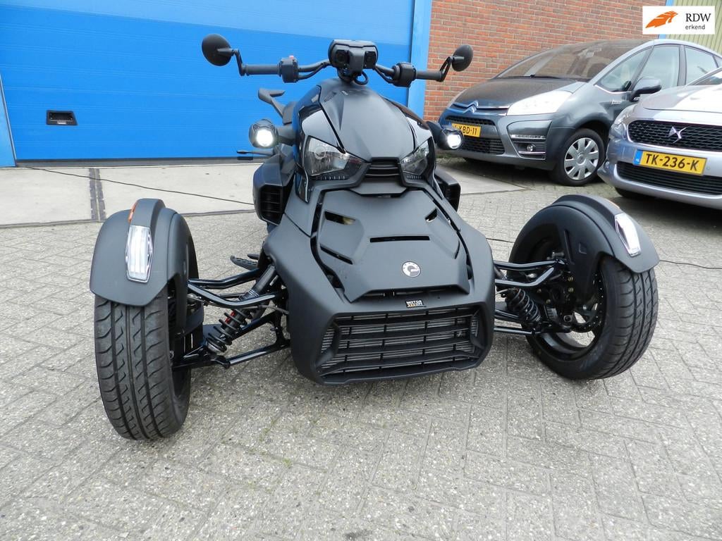 Can-Am Tour Ryker 900, Scooter, Fort pinseweg
4661RW  Halsteren, NL, 899 cc, Ttautos.bv
