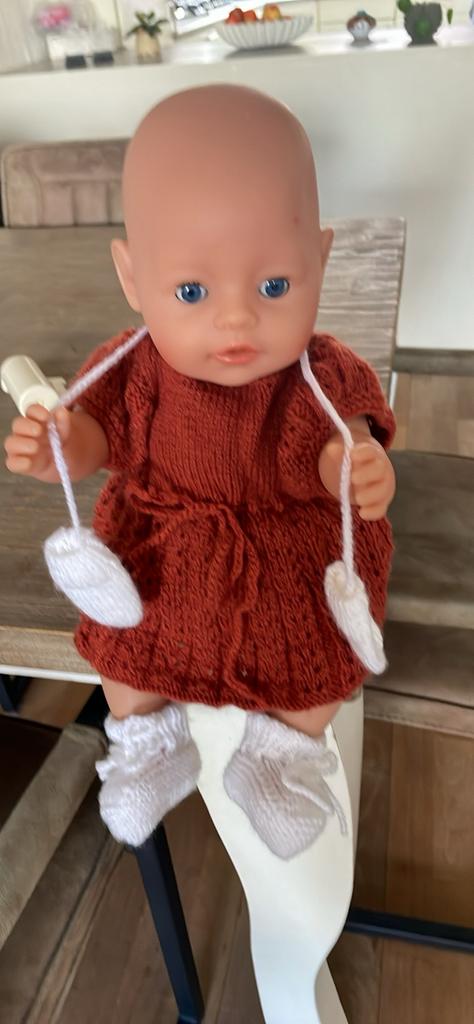 Jurkje broekje slofjes wantjes v d babyborn, Ophalen of Verzenden, Zo goed als nieuw, Babypop