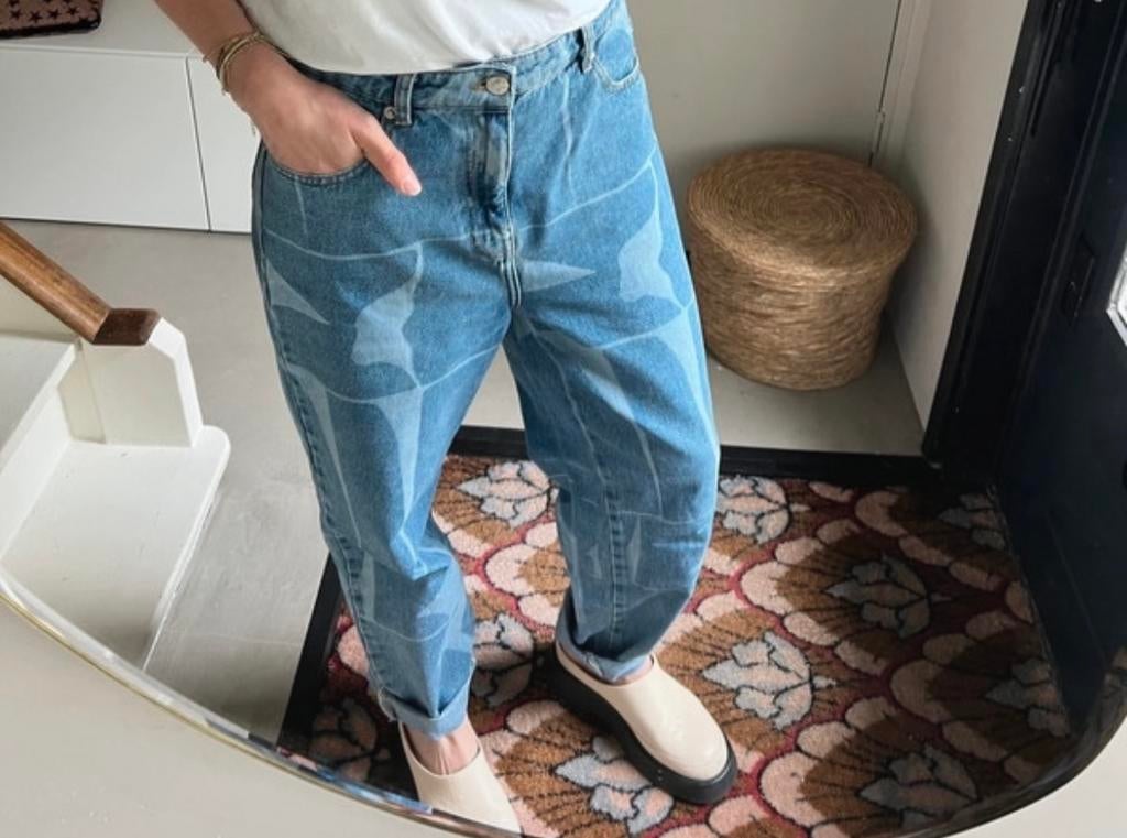 Blanche jeans maat 29 (valt als 27/28) - Zo goed als nieuw, Kleding | Dames, Spijkerbroeken en Jeans, Ophalen of Verzenden, Zo goed als nieuw