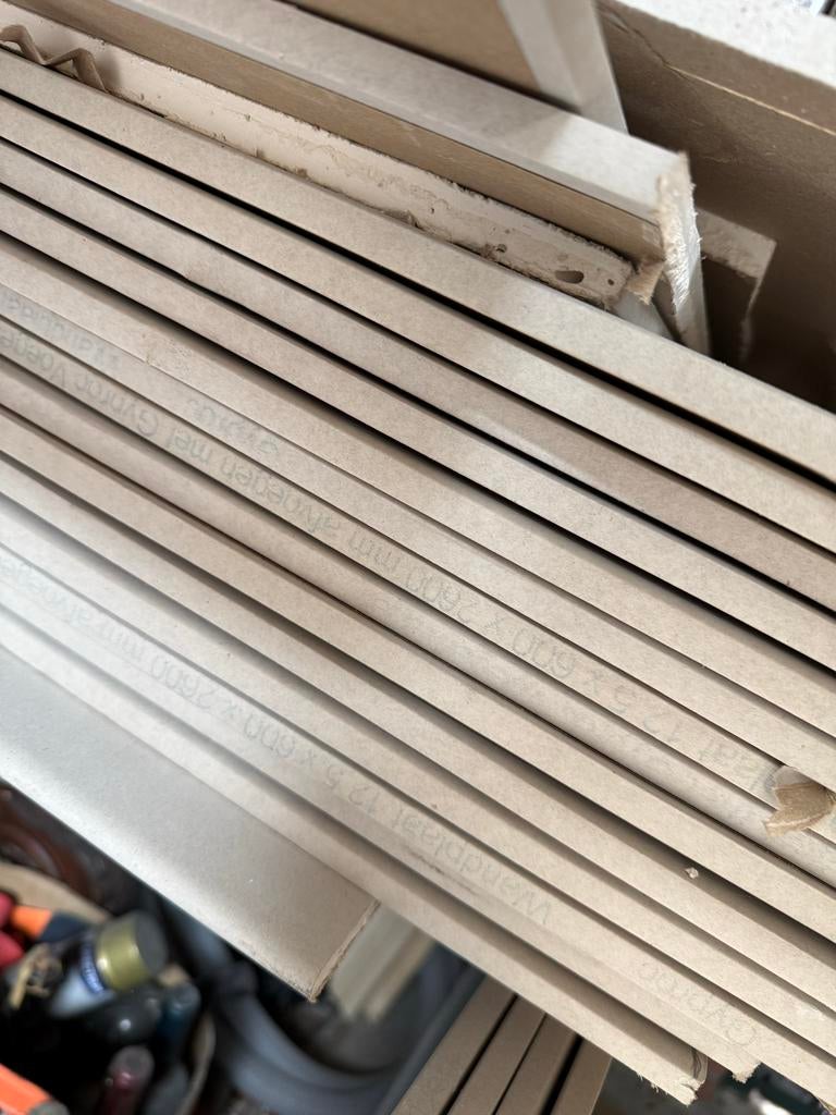 Gratis stukken gipsplaat zsm ophalen 60x50, Ophalen, Gebruikt, Overige materialen, Minder dan 20 mm