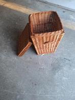 Grote rieten wasmand met deksel 70h 50b, Gebruikt, Mand, Ophalen of Verzenden, Riet