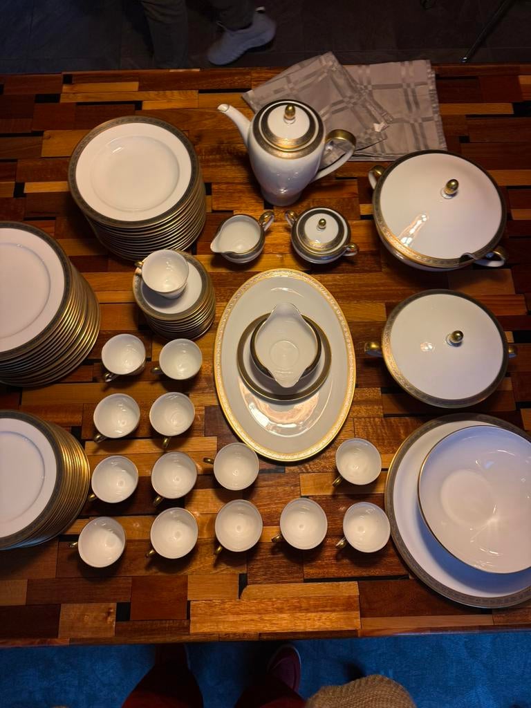 Tirschenreuth 80 delig vintage servies geëtst goud, Antiek en Kunst, Ophalen