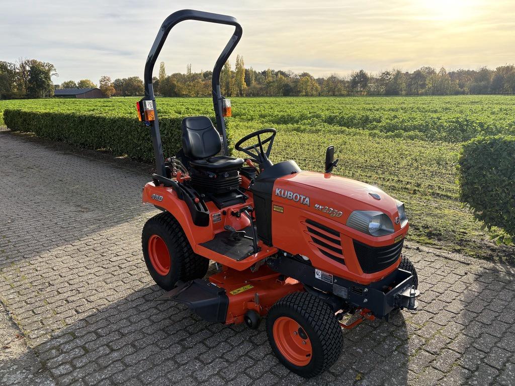 Kubota BX 2350 mini tractor, Kubota Hol, Kbt_g.eu_market_surveillance@kubota.com, Hoofdweg Oostzijde 1264
2153 LR  Nieuw-Vennep, NL