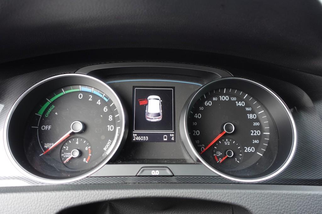 Volkswagen GOLF 1.4 TSI GTE, Euro 6, 4 cilinders, 150 pk, 1499 kg